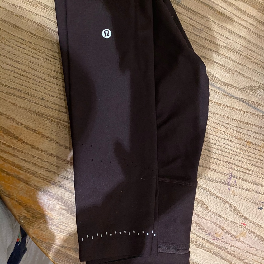 NWOT LuLu Tights Size 4